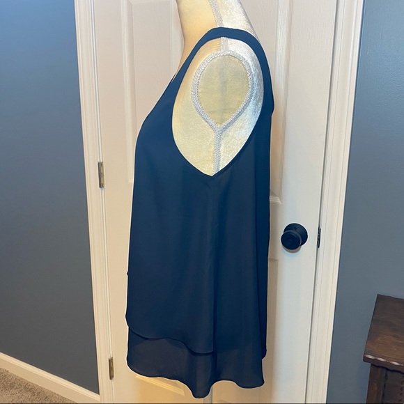 FREE🛍 w Purchase || Nordstrom || Double-V Top w Strappy Bust Detail || Size L - Picture 2 of 5